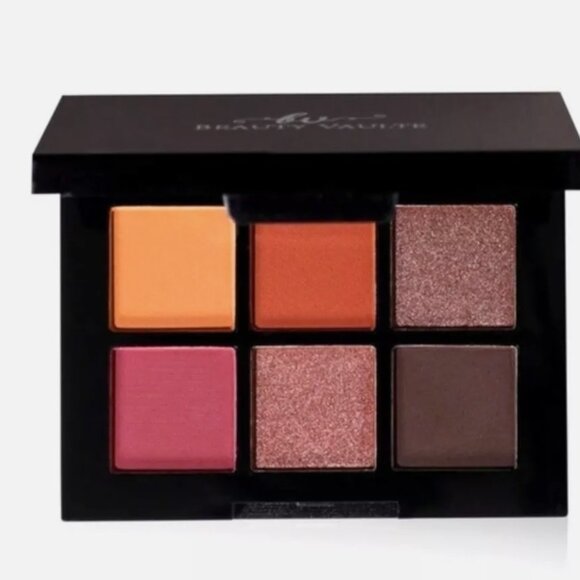 Brand New BEAUTY VAULTE Highly Pigmented Regal EYESHADOW PALETTE 10.8g / .38 Oz - Picture 3 of 10